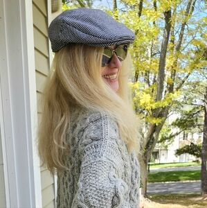 Country Gentleman New W/ Tag Black & White Houndstooth British Cap, XL, $40